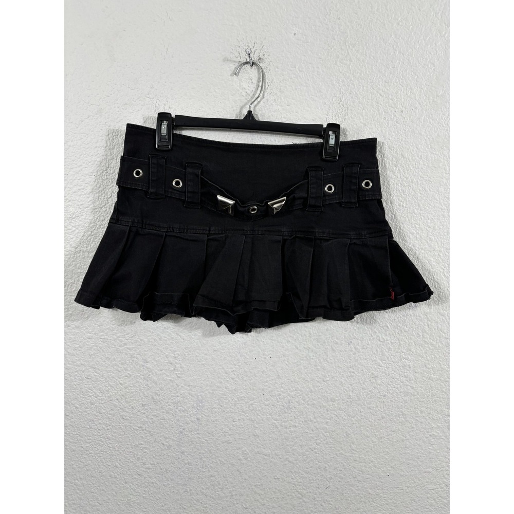 Tripp NYC Black Pleated Mini Skirt with Grommet Waist